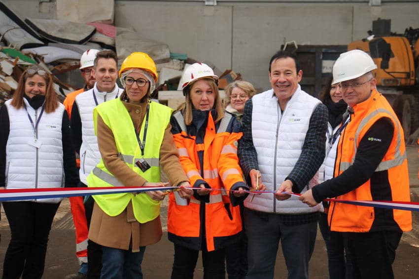 Plus de polyvalence sur le centre de tri SUEZ de Joigny : et maintenant la collecte des mobiliers de maison…